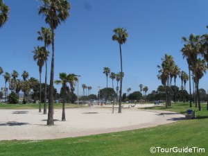 Sand play areas in Mission Bay