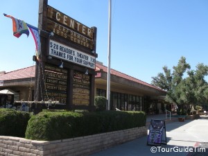 Art and Shopping in Borrego Springs